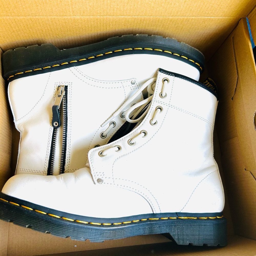 White Doc Martin combat boots - like new